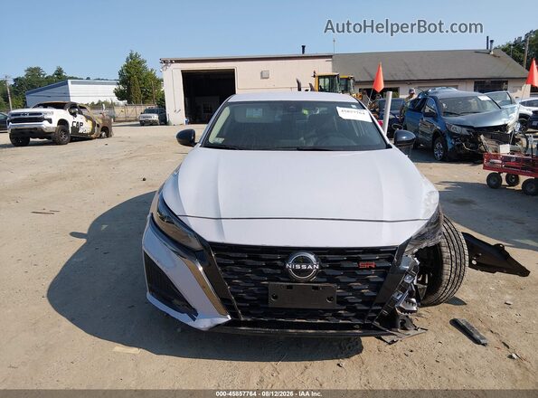 1N4BL4CW0SN330448 2025 NISSAN ALTIMA Gray ხელსაწყოთა პანელის ხედი