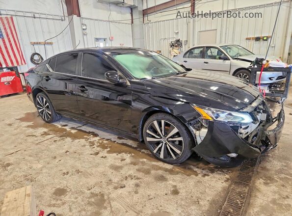 1N4BL4CW1LC263601 2020 NISSAN ALTIMA Черный Передняя правая четверть