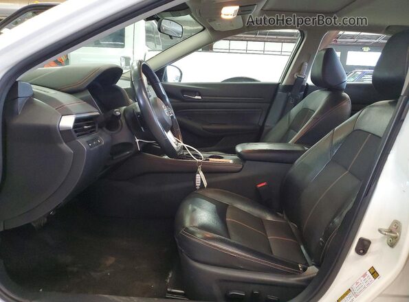1N4BL4CW1MN307666 2021 NISSAN ALTIMA White წინა სალონის ხედი