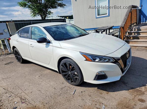 1N4BL4CW3KN322022 2019 NISSAN ALTIMA White წინა მარჯვენა