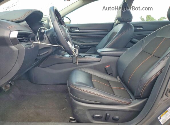 1N4BL4CW3NN328858 2022 NISSAN ALTIMA Gray Widok wnętrza z przodu