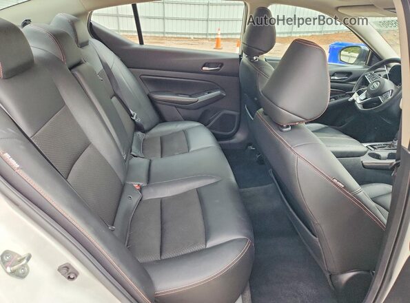 1N4BL4CW4MN384192 2021 NISSAN ALTIMA Белый Вид задних сидений