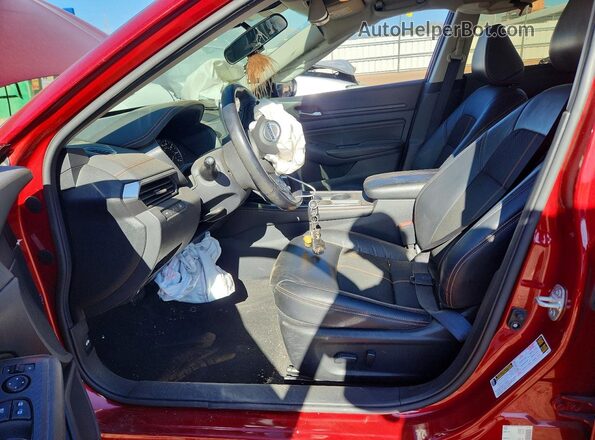 1N4BL4CW4MN420561 2021 NISSAN ALTIMA Red Vista interior delantera