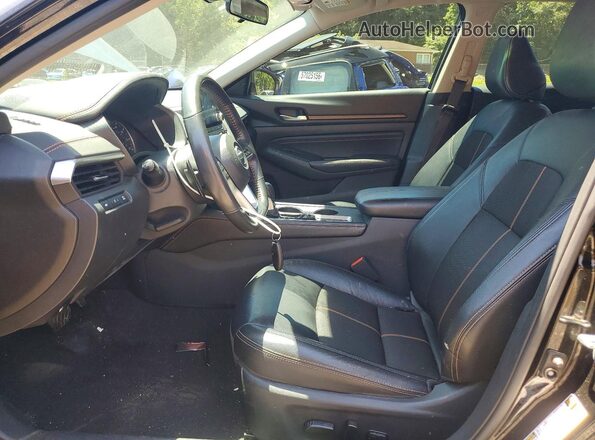 1N4BL4CW4NN311020 2022 NISSAN ALTIMA Черный Вид салона спереди