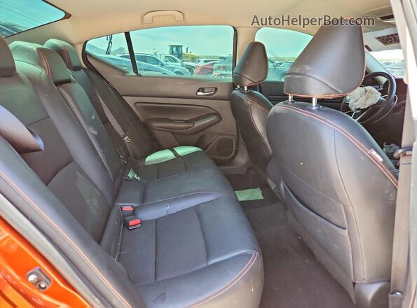 1N4BL4CW4NN364543 2022 NISSAN ALTIMA Orange უკანა სავარძლების ხედი