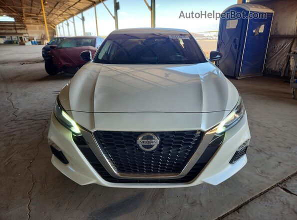 1N4BL4CW6LC170024 2020 NISSAN ALTIMA White Widok z przodu