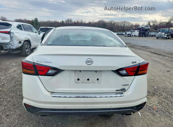 1N4BL4CW9LC142458 2020 NISSAN ALTIMA White უკანა ხედი