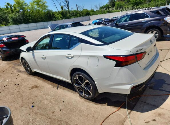 1N4BL4CWXRN353147 2024 NISSAN ALTIMA White Tył lewy
