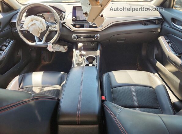 1N4BL4CWXRN353147 2024 NISSAN ALTIMA White Widok deski rozdzielczej
