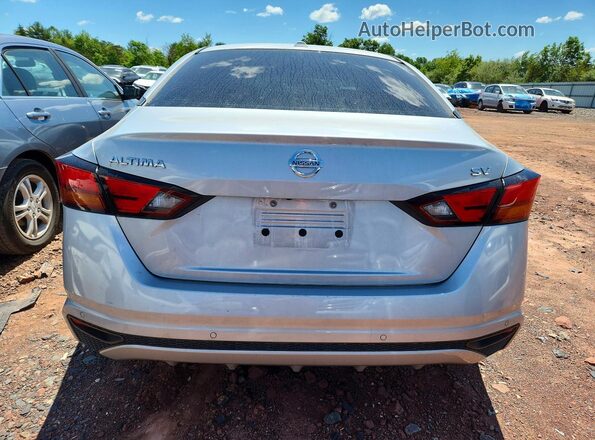 1N4BL4DV0MN402998 2021 NISSAN ALTIMA Серебряный Вид сзади