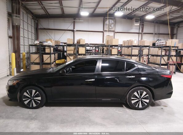 1N4BL4DV0NN302353 2022 NISSAN ALTIMA Black 360 interior view