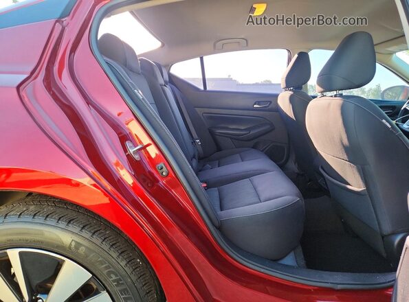 1N4BL4DV0NN334817 2022 NISSAN ALTIMA Red Vista de los asientos traseros