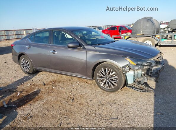 1N4BL4DV0PN328633 2023 NISSAN ALTIMA Gray 360 interior view
