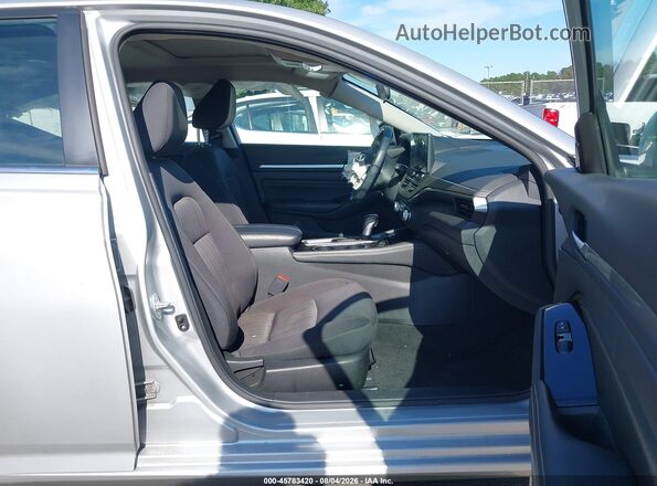 1N4BL4DV0PN353855 2023 NISSAN ALTIMA Серебряный Вид салона спереди