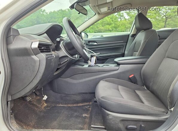 1N4BL4DV0SN369854 2025 NISSAN ALTIMA White Սալոնի դիմացի տեսք