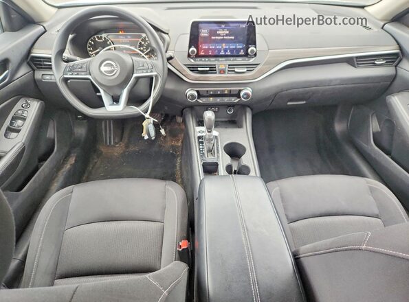 1N4BL4DV0SN369854 2025 NISSAN ALTIMA White Առջևի վահանակի տեսք