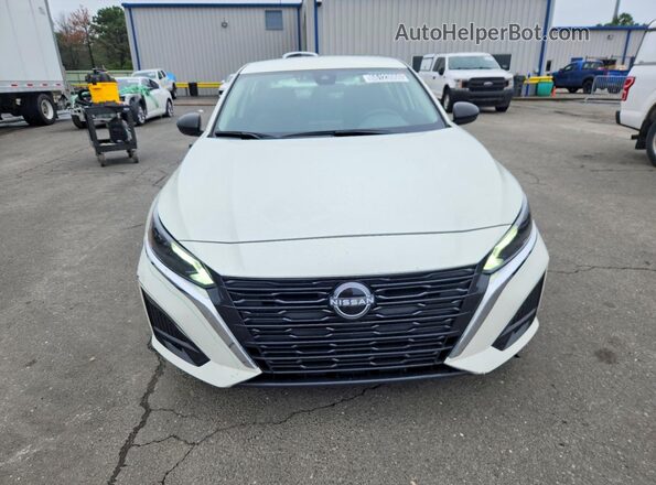1N4BL4DV0SN369854 2025 NISSAN ALTIMA White Դիմացի տեսք