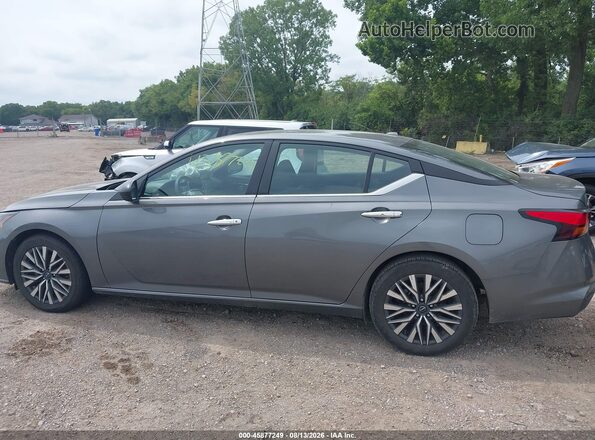 1N4BL4DV0SN383821 2025 NISSAN ALTIMA Gray Вид задньої частини салону