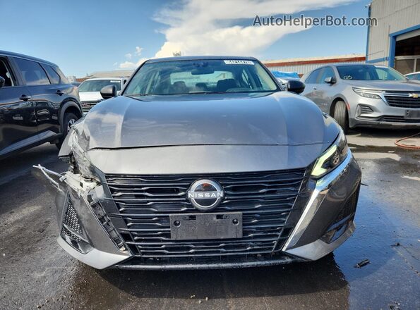 1N4BL4DV0SN404456 2025 NISSAN ALTIMA Gray Widok wnętrza 360 stopni