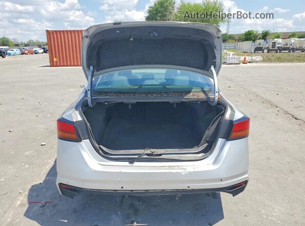 1N4BL4DV1RN302738 2024 NISSAN ALTIMA Silver უკანა ხედი