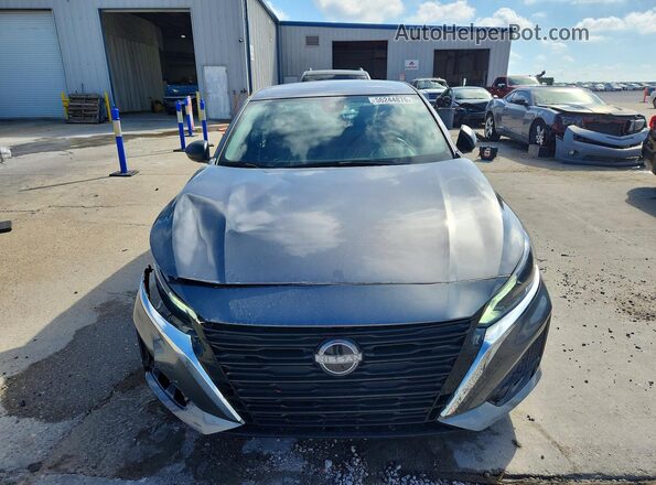 1N4BL4DV1RN323928 2024 NISSAN ALTIMA Silver Front view