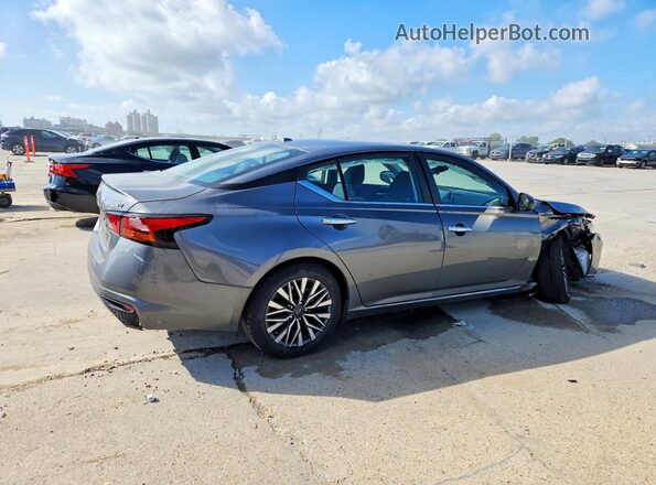 1N4BL4DV1RN323928 2024 NISSAN ALTIMA Silver Rear right