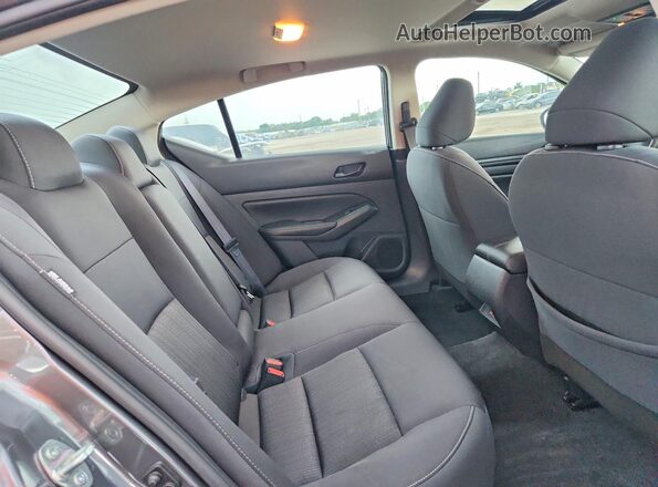 1N4BL4DV1RN324030 2024 NISSAN ALTIMA Gray უკანა სავარძლების ხედი