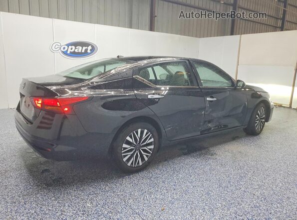 1N4BL4DV1SN316564 2025 NISSAN ALTIMA Черный Задняя правая четверть