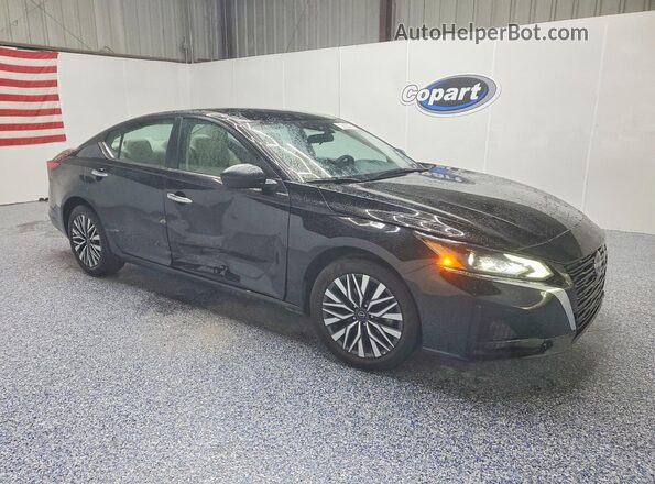 1N4BL4DV1SN316564 2025 NISSAN ALTIMA Черный Передняя правая четверть