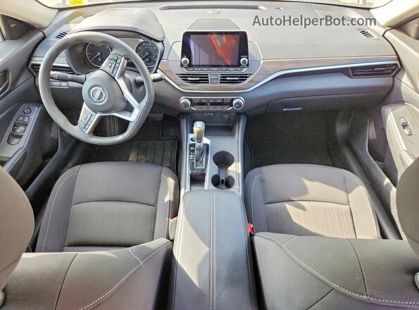 1N4BL4DV1TN320342 2026 NISSAN ALTIMA Black Widok deski rozdzielczej