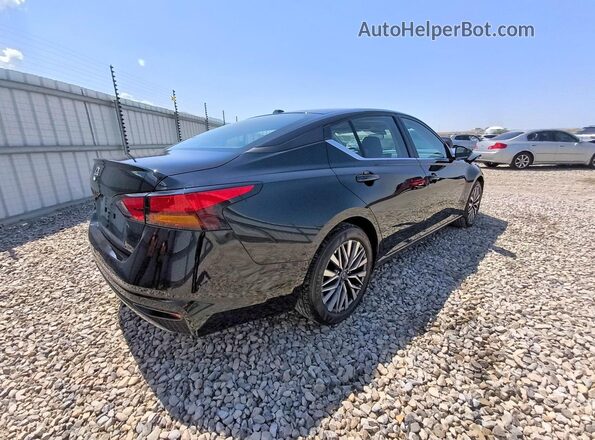 1N4BL4DV1TN320616 2026 NISSAN ALTIMA Black Задня права чверть