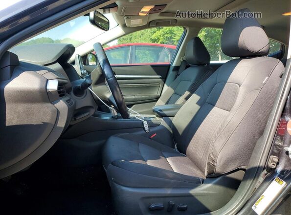 1N4BL4DV2KC117678 2019 NISSAN ALTIMA Gray Front interior view