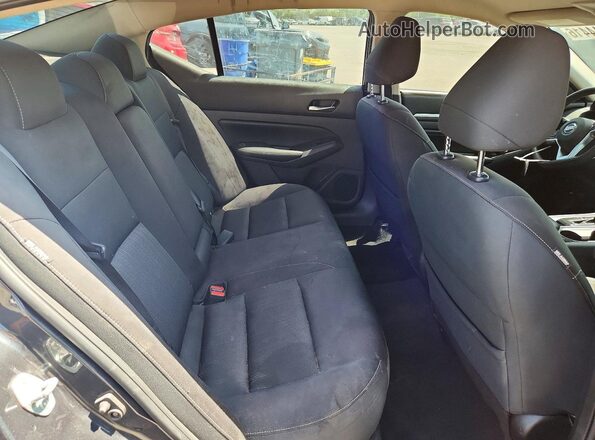 1N4BL4DV2MN357935 2021 NISSAN ALTIMA Black Rear seats view