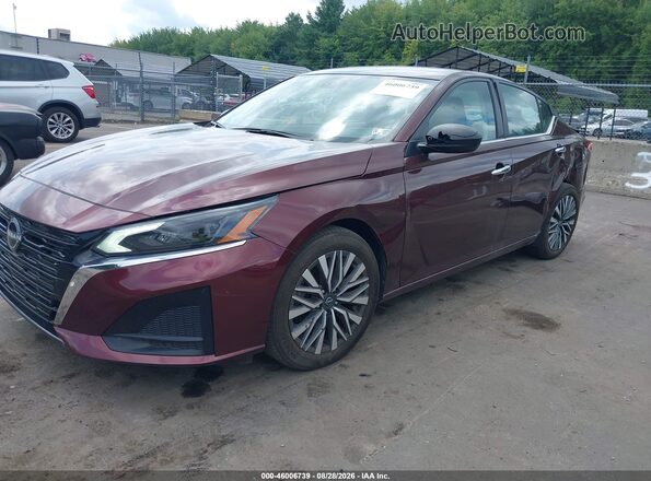 1N4BL4DV2RN358381 2024 NISSAN ALTIMA Burgundy წინა მარცხენა ხედი სამი მეოთხედიდან