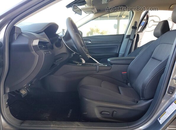 1N4BL4DV2RN366142 2024 NISSAN ALTIMA Gray Vista interior delantera