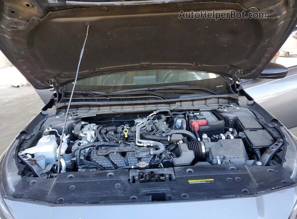 1N4BL4DV2RN366142 2024 NISSAN ALTIMA Gray Vista interior trasera
