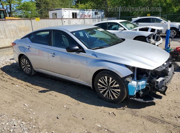 1N4BL4DV2RN434083 2024 NISSAN ALTIMA Серебряный Передняя правая четверть