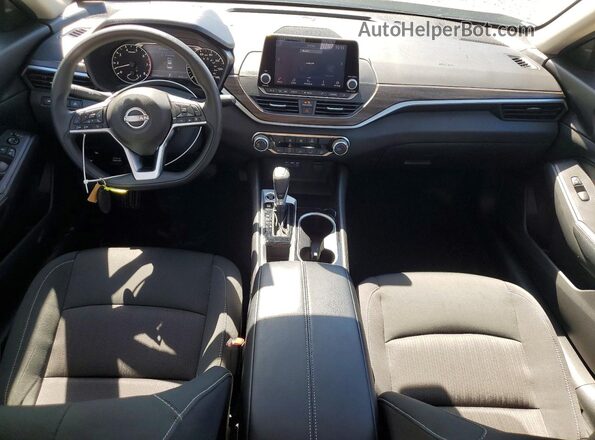 1N4BL4DV2RN434083 2024 NISSAN ALTIMA Серебряный Вид панели приборов