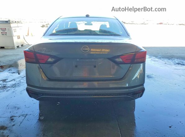 1N4BL4DV2SN319943 2025 NISSAN ALTIMA Gray Widok z tyłu