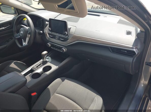 1N4BL4DV2SN389507 2025 NISSAN ALTIMA Gray Widok wnętrza z przodu