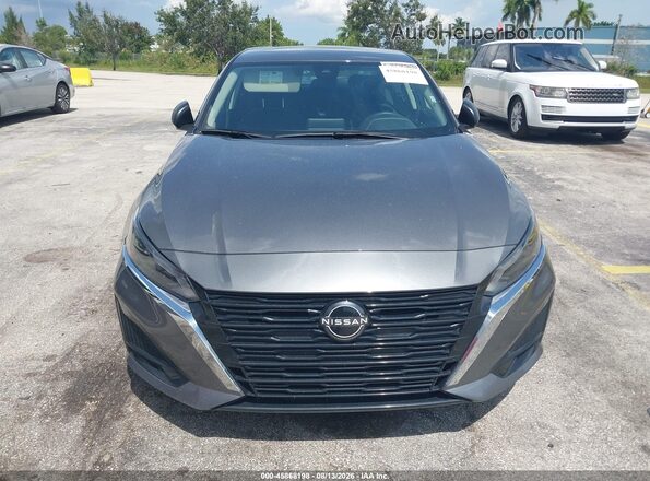 1N4BL4DV2SN389507 2025 NISSAN ALTIMA Gray Widok wnętrza z tyłu