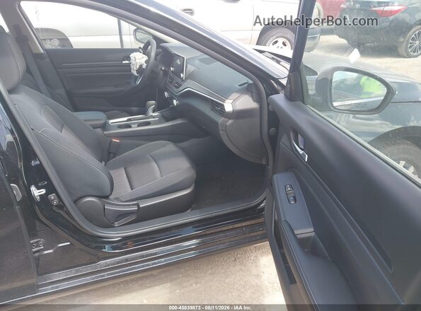 1N4BL4DV2SN428659 2025 NISSAN ALTIMA Black Front interior view