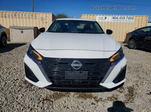 1N4BL4DV2TN316395 2026 NISSAN ALTIMA White Front view