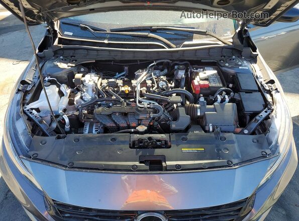 1N4BL4DV2TN323217 2026 NISSAN ALTIMA Gray Widok wnętrza z tyłu