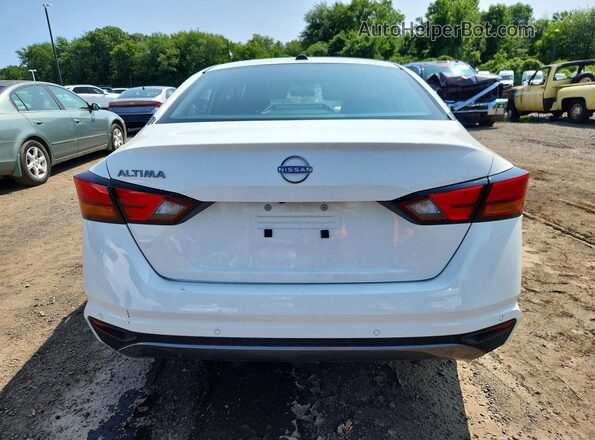 1N4BL4DV2TN342012 2026 NISSAN ALTIMA White უკანა ხედი