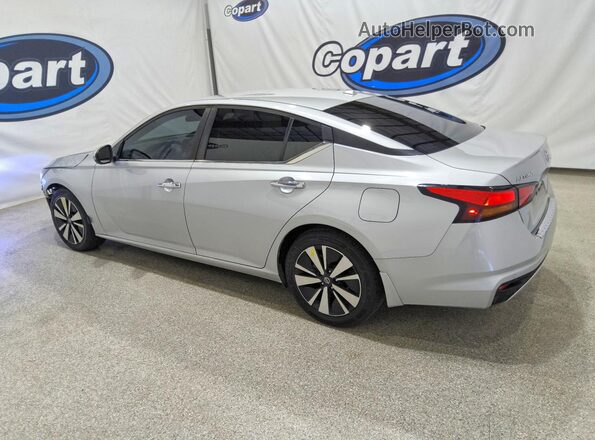 1N4BL4DV3MN343395 2021 NISSAN ALTIMA Серебряный Задняя левая четверть