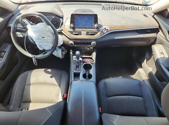 1N4BL4DV3RN347826 2024 NISSAN ALTIMA Silver Widok deski rozdzielczej