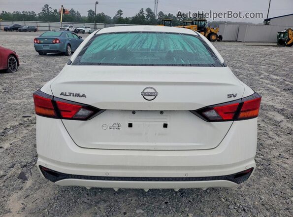1N4BL4DV3RN413761 2024 NISSAN ALTIMA Белый Вид сзади