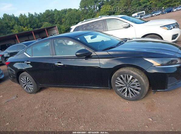 1N4BL4DV3SN397809 2025 NISSAN ALTIMA Black Widok wnętrza z tyłu