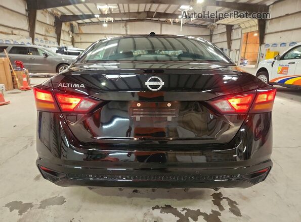 1N4BL4DV3SN402183 2025 NISSAN ALTIMA Black Հետևի տեսք